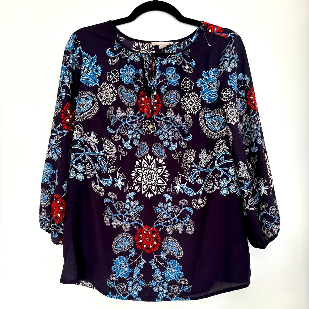 Floral Print Women's Top/blouse in size small